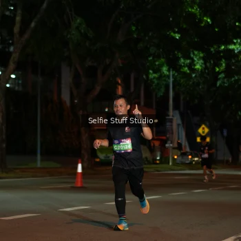 Runner Photo 3574373