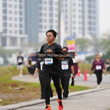 Runner Photo 3574374