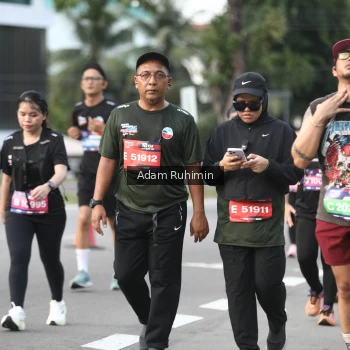 Runner Photo 3574389