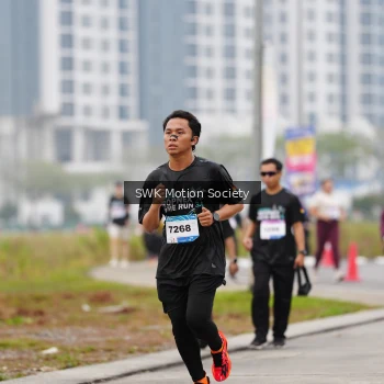 Runner Photo 3574422