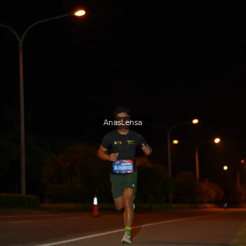 Runner Photo 3574465