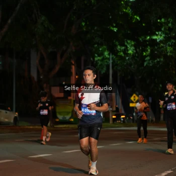 Runner Photo 3574499