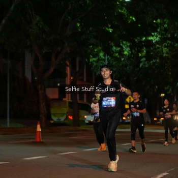 Runner Photo 3574514