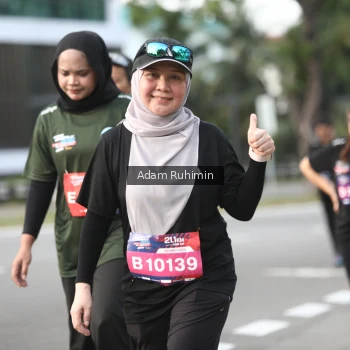 Runner Photo 3574668