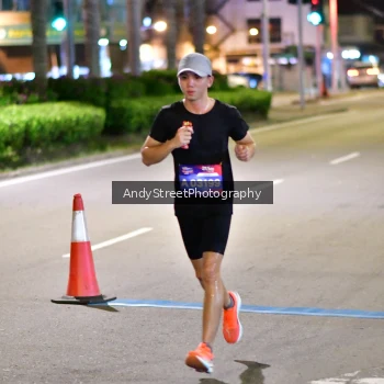 Runner Photo 3574736