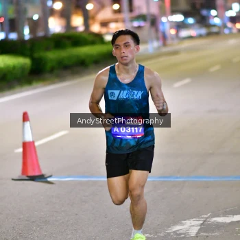 Runner Photo 3574748