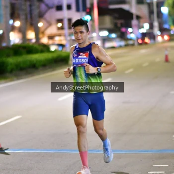 Runner Photo 3574763