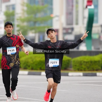 Runner Photo 3574796