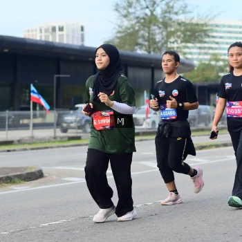 Runner Photo 3574810