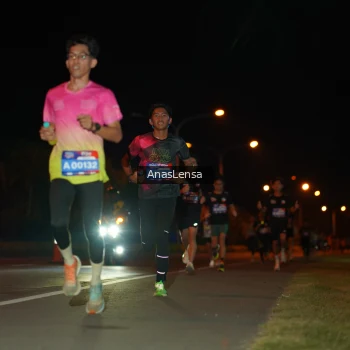 Runner Photo 3574937