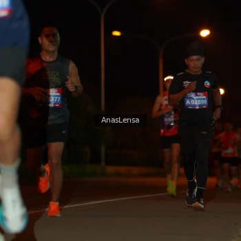 Runner Photo 3575149