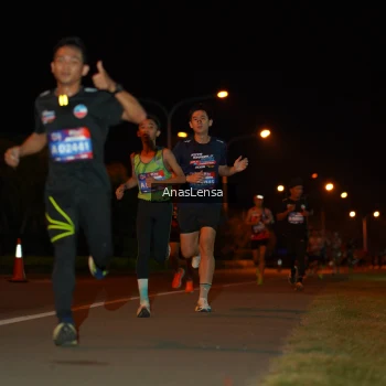 Runner Photo 3575155