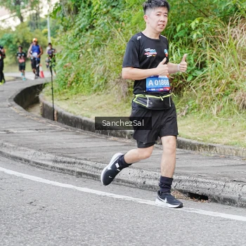 Runner Photo 3575186