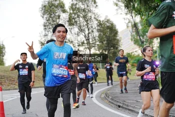 Runner Photo 3575211