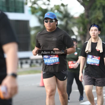Runner Photo 3575244