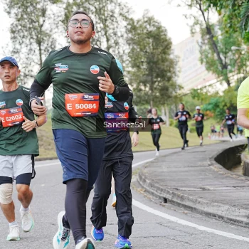 Runner Photo 3575246