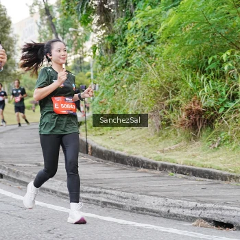 Runner Photo 3575271