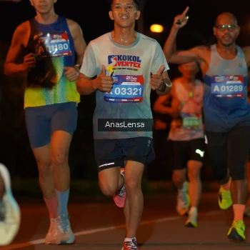 Runner Photo 3575293