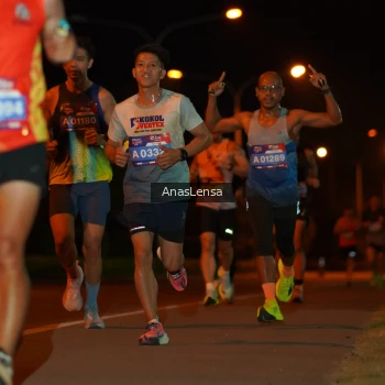 Runner Photo 3575296