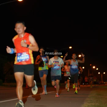 Runner Photo 3575299
