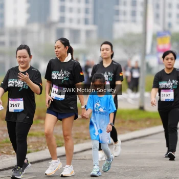 Runner Photo 3575304