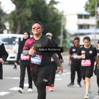 Runner Photo 3575315