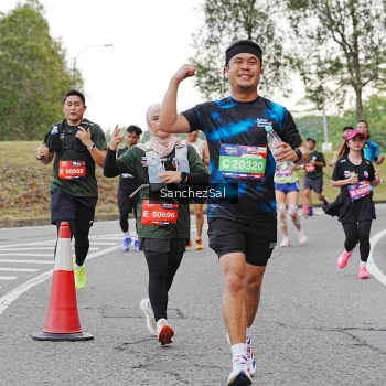 Runner Photo 3575325