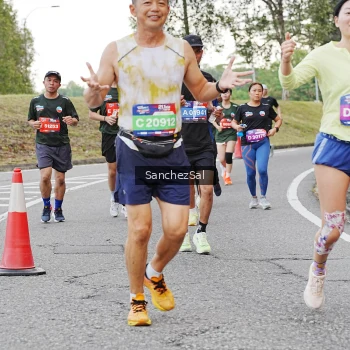 Runner Photo 3575333