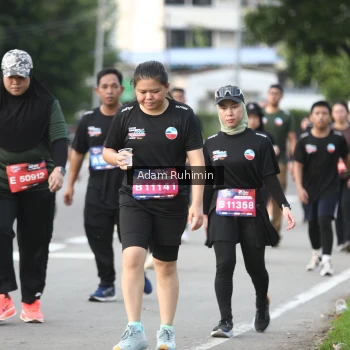 Runner Photo 3575335