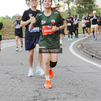 Runner Photo 3575355