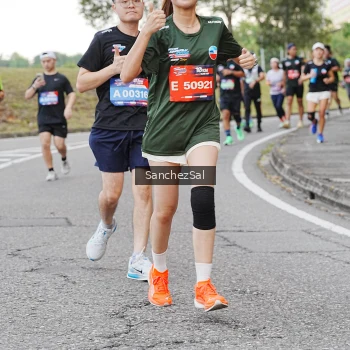 Runner Photo 3575380