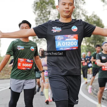 Runner Photo 3575396