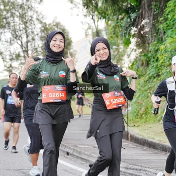 Runner Photo 3575411