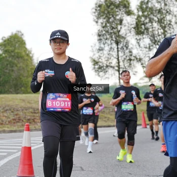 Runner Photo 3575428