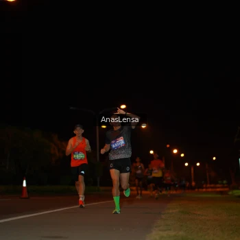 Runner Photo 3575510