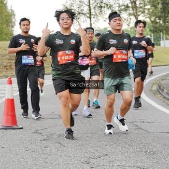 Runner Photo 3575518
