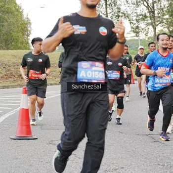 Runner Photo 3575524