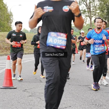 Runner Photo 3575530