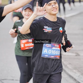 Runner Photo 3575570