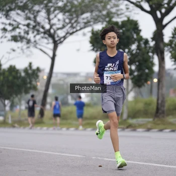 Runner Photo 3575584