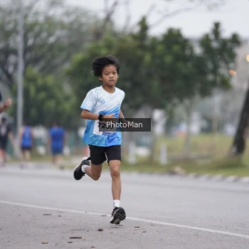 Runner Photo 3575619