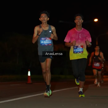 Runner Photo 3575631