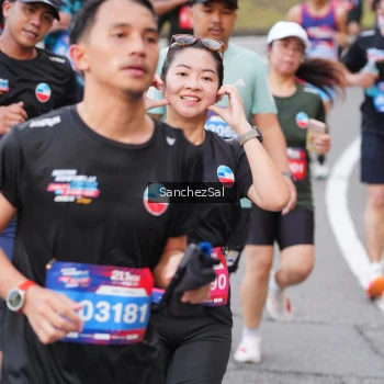 Runner Photo 3575671