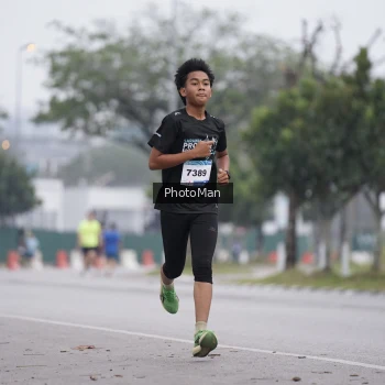 Runner Photo 3575677