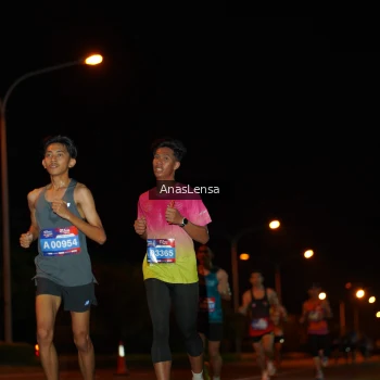 Runner Photo 3575680