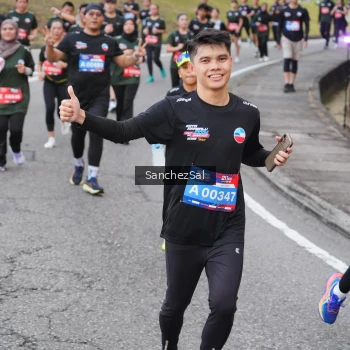 Runner Photo 3575689