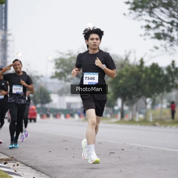 Runner Photo 3575717