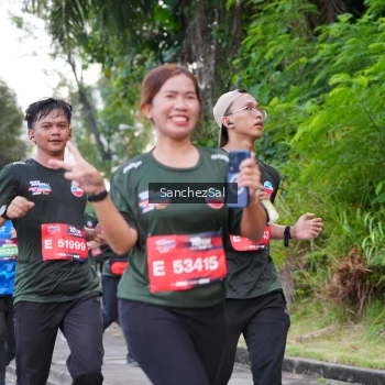 Runner Photo 3575738