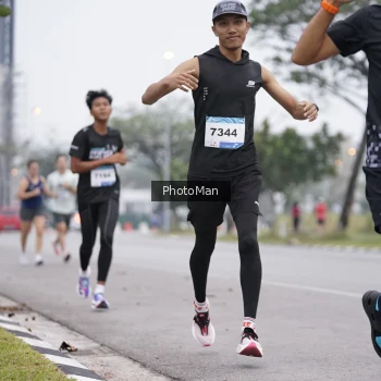 Runner Photo 3575747