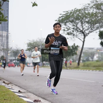 Runner Photo 3575794